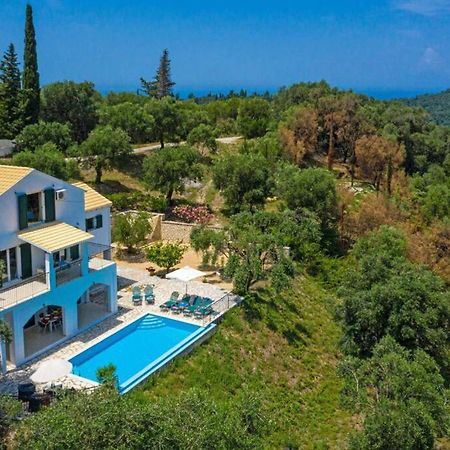 Villa Eleonas Strongyli  Exterior foto
